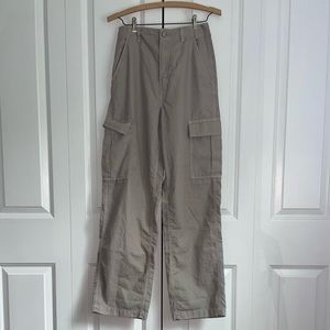 NWOT Garage Women’s Tan Baggy Wide Leg Cargo Pants